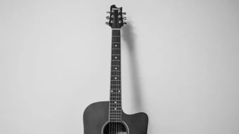 Gitara dla początkujących: wszystko, co musisz wiedzieć o tym instrumencie