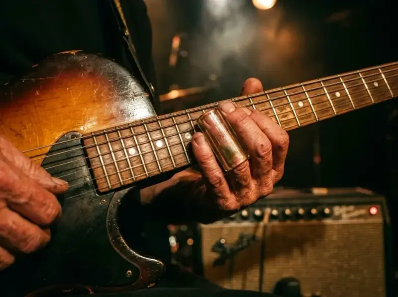 Gitara slide w bluesie: technika i brzmienie